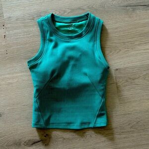 Move theology bra tank